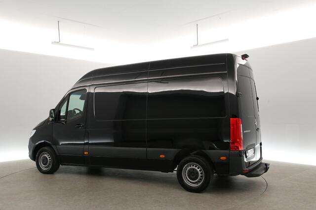 Mercedes-Benz SPRINTER 314 CDI 143PK L2H2 | Airco | Camera | Cruise | 3 Zits | Trekhaak | Carplay