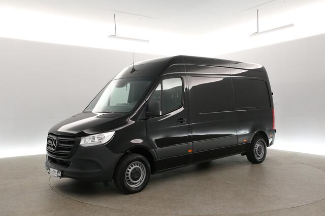 Mercedes-Benz SPRINTER 314 CDI 143PK L2H2 | Airco | Camera | Cruise | 3 Zits | Trekhaak | Carplay