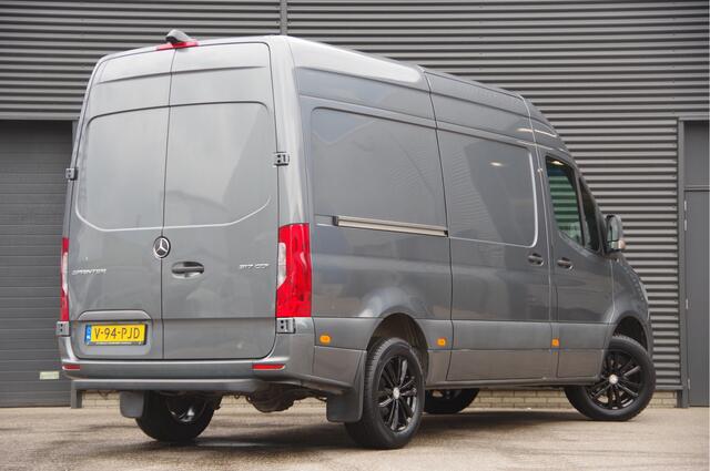 Mercedes-Benz SPRINTER 317 1.9 CDI L2H2 AUT. 3-ZITS, LEDER, CAMERA, NAVI, CLIMA, MF STUUR