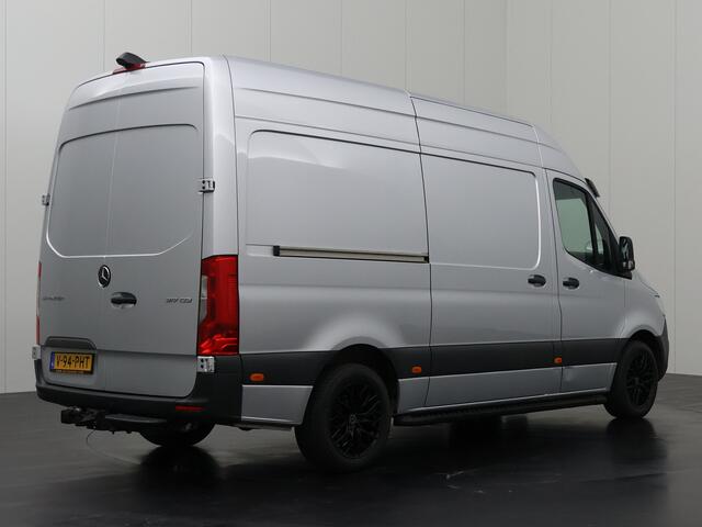 Mercedes-Benz SPRINTER 317CDi Automaat L2H2 | 3500Kg Trekhaak | Navigatie | Camera | 3-Zits | Airco | Cruise