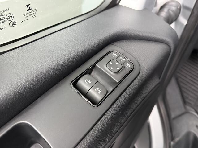 Mercedes-Benz SPRINTER 317CDi Automaat L2H2 | 3500Kg Trekhaak | Navigatie | Camera | 3-Zits | Airco | Cruise