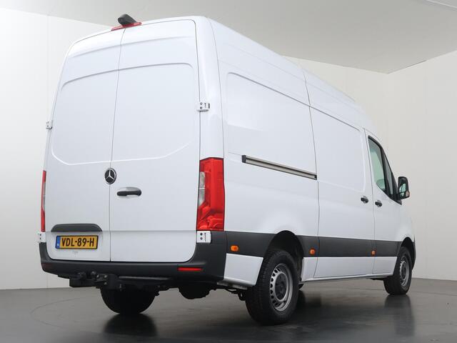Mercedes-Benz SPRINTER 316 CDI | Aut. | L2 H2 | 3500 KG Trekhaak | 3-zits | Trekhaak | Navigatie | Parkeercamera | Airco | Cruise Control