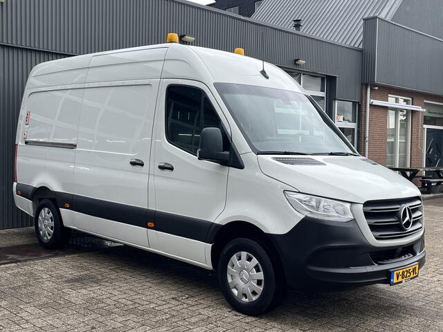 Mercedes-Benz SPRINTER 314 2.2 CDI L2H2 Dhollandia Laadklep Airco Cruise controle Werkverlichting Stuurwielbediening Apple carplay 2-Persoons Leder Euro 6