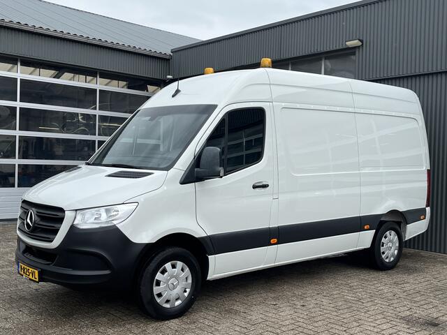 Mercedes-Benz SPRINTER 314 2.2 CDI L2H2 Dhollandia Laadklep Airco Cruise controle Werkverlichting Stuurwielbediening Apple carplay 2-Persoons Leder Euro 6