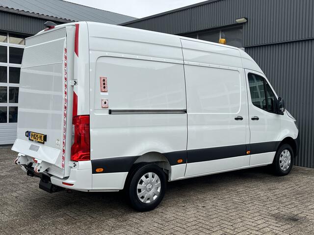 Mercedes-Benz SPRINTER 314 2.2 CDI L2H2 Dhollandia Laadklep Airco Cruise controle Werkverlichting Stuurwielbediening Apple carplay 2-Persoons Leder Euro 6