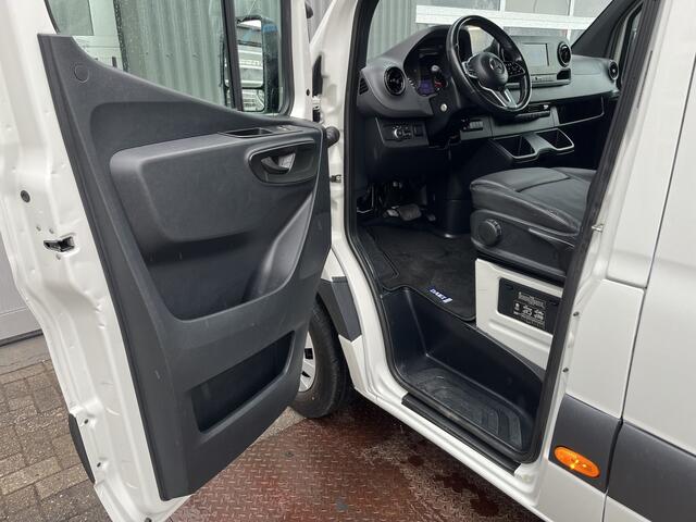 Mercedes-Benz SPRINTER 314 2.2 CDI L2H2 Dhollandia Laadklep Airco Cruise controle Werkverlichting Stuurwielbediening Apple carplay 2-Persoons Leder Euro 6