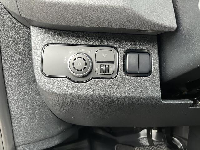 Mercedes-Benz SPRINTER 314 2.2 CDI L2H2 Dhollandia Laadklep Airco Cruise controle Werkverlichting Stuurwielbediening Apple carplay 2-Persoons Leder Euro 6