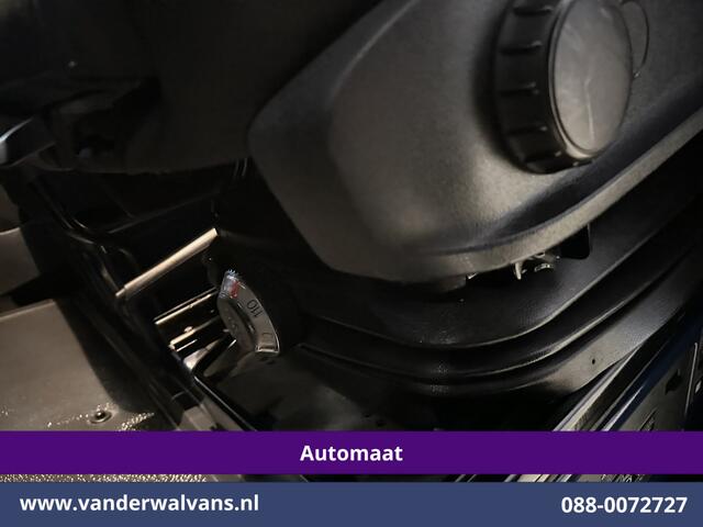 Mercedes-Benz SPRINTER 214 CDI 143pk 9G-Tronic Automaat L2H2 Euro6 Airco | Camera | Navigatie | Cauffeursstoel | Apple Carplay Cruisecontrol, Android Auto, Stoelverwarming, Verwarmde Voorruit, 270 Graden Achterdeuren, Bijrijdersbank