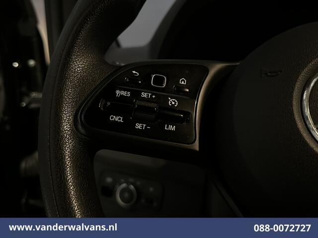 Mercedes-Benz SPRINTER 314 CDI 143pk L2H2 Euro6 Airco | Camera | Apple Carplay | Trekhaak Cruisecontrol, Android Auto, Stoelverwarming, 270 Graden Achterdeuren, Parkeersensoren, Bijrijdersbank
