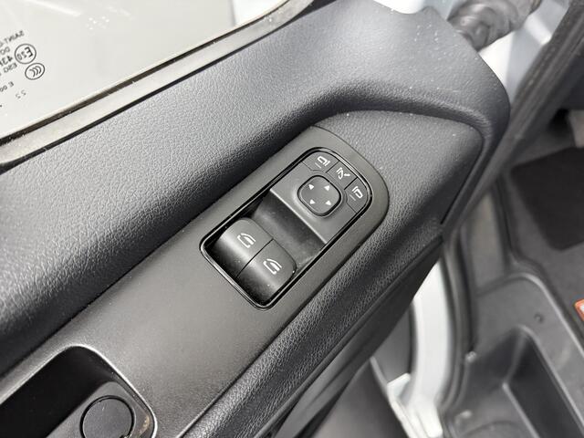 Mercedes-Benz SPRINTER 9G-Tronic Automaat L2H2 | Multimedia | Camera | Airco | 3-Zits