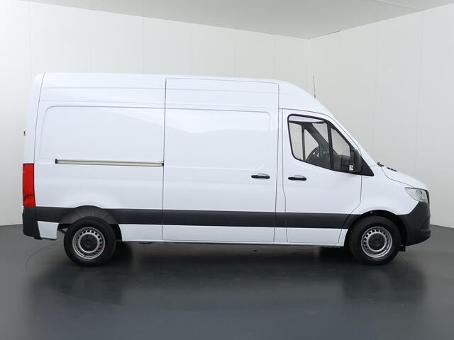 Mercedes-Benz SPRINTER 315 CDI | L2 H2 | FWD | AUT. | AIRCO | 2-ZITS | MULTIFUNCTIONEEL STUURWIEL | APPLE CARPLAY | ANDROID AUTO | ACHTERUITRIJCAMERA | LAADRUIMTE INRICHTING | CERTIFIED