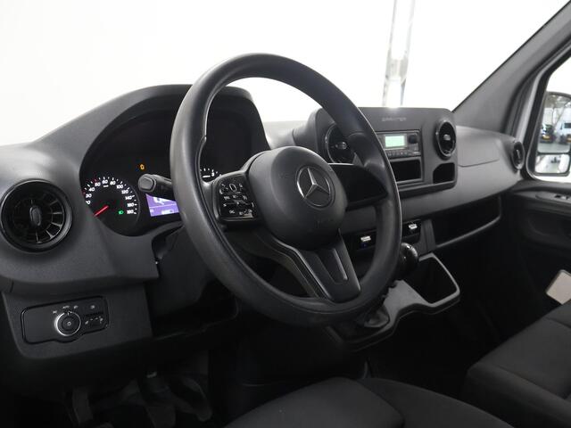 Mercedes-Benz SPRINTER 317 CDI | 170 PK | L2 H2 | RWD | 2800 KG. AHW | TREKHAAK | AIRCO | BLUETOOTH | SIDEBARS | 3-ZITS | CERTIFIED