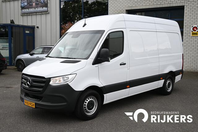 Mercedes-Benz SPRINTER 315 CDI L2H2 RWD 3500 KG trekhaak, MBUX met camera