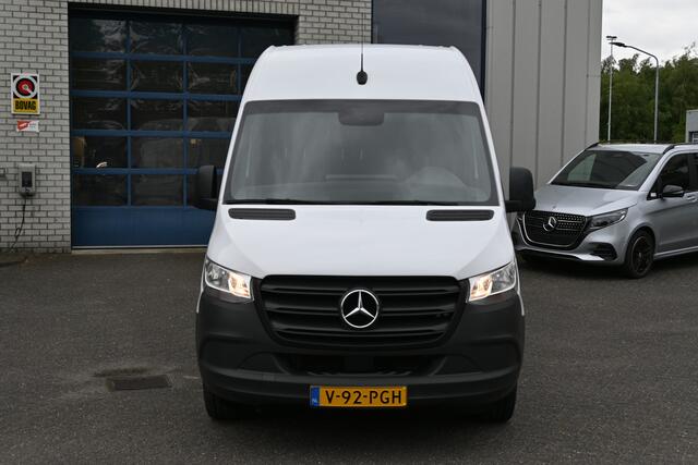 Mercedes-Benz SPRINTER 315 CDI L2H2 RWD 3500 KG trekhaak, MBUX met camera
