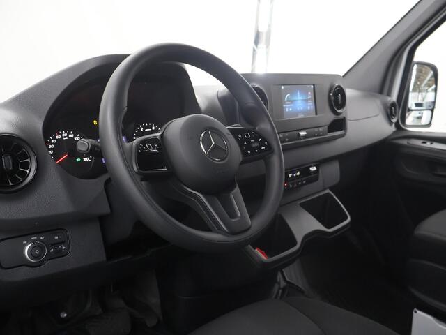 Mercedes-Benz SPRINTER 315 CDI | L2 H2 | FWD | AUT. | AIRCO | 2-ZITS | MULTIFUNCTIONEEL STUURWIEL | APPLE CARPLAY | ANDROID AUTO | ACHTERUITRIJCAMERA | LAADRUIMTE INRICHTING | CERTIFIED