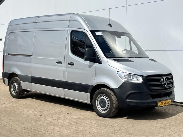 Mercedes-Benz SPRINTER 215 1.9 CDI L2H2 Automaat L2H2 Climate Control Camera Carplay Parkeersensoren V+A