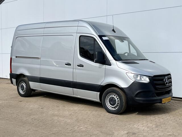 Mercedes-Benz SPRINTER 215 1.9 CDI L2H2 Automaat L2H2 Climate Control Camera Carplay Parkeersensoren V+A