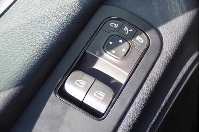 Mercedes-Benz SPRINTER 516 2.2 CDI L2H2 MARGE! AUT. DUBBELLUCHT, 3.5T TREKHAAK, LEDER, CAMERA, CRUISE