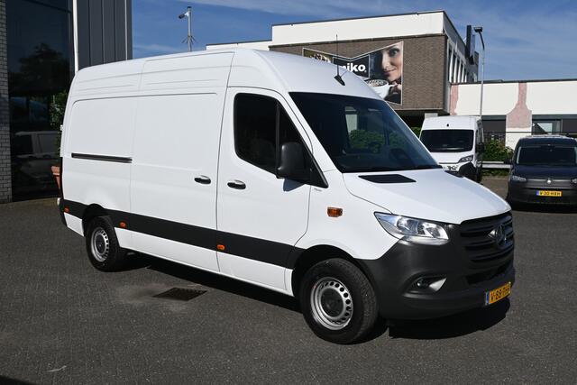 Mercedes-Benz SPRINTER 317 CDI L2H2 Pro Geveerde stoel, Navigatie met camera