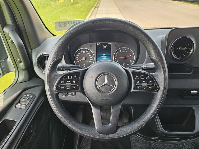 Mercedes-Benz SPRINTER 317 1.9 CDI L4H2 RWD L4H2 XXL Automaat PDC Mbux Navi Camera 3 Zits MF Stuur Cruise Control Leer Airco Euro6 170 PK