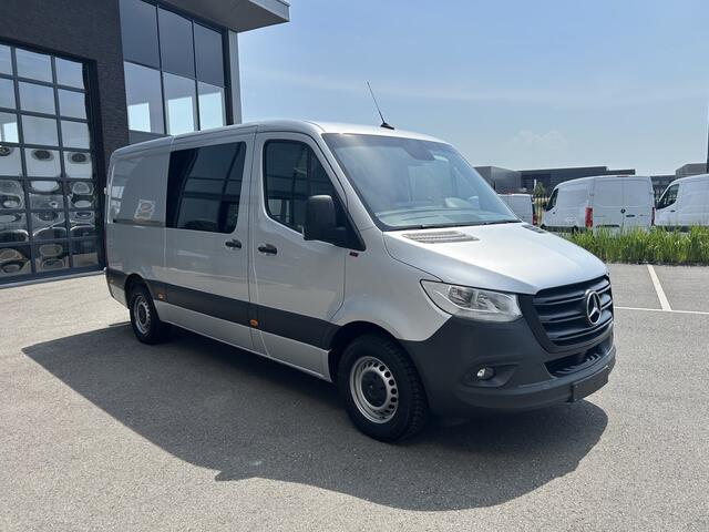 Mercedes-Benz SPRINTER 315 CDI L2 H1 RWD 3500KG Trekhaak / BOTT Inrichting / MBUX 10.25 / Navigatie / Cruise control / Airco / 270 Graden achterdeuren