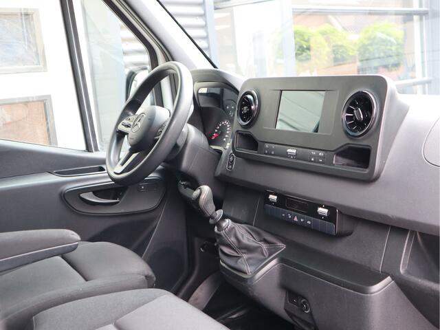Mercedes-Benz SPRINTER 315 CDI Euro 6 - L2H1 - Trekhaak - MBUX - Cruise