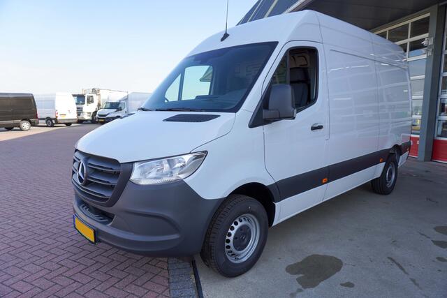Mercedes-Benz SPRINTER 315 CDI 150PK L2H2 Pro automaat Airco | Cruise | Camera | Trekhaak 3.500KG