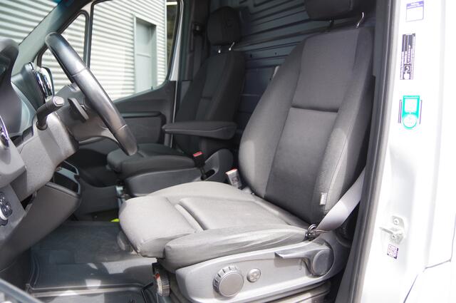 Mercedes-Benz SPRINTER 317 1.9 CDI L1H1 RWD AUT. LED, ADAPT. CRUISE, MBUX 10'', GEV. STOEL, CAMERA, NAVI, CLIMA, VOORRUITVERWARMING