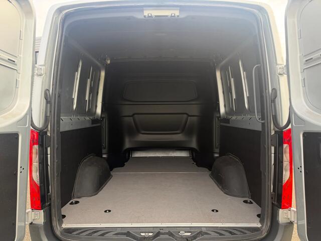 Mercedes-Benz SPRINTER 319CDI L2H1 Dubbelcabine Automaat Airco 3500KG Trekhaak