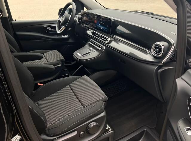 Mercedes-Benz V-KLASSE 250d L2 Style Nieuw Model 7 Personen WIDESCREEN COCKPIT DISTRONIC EL. SCHUIFDEUREN TREKHAAK LED CAMERA
