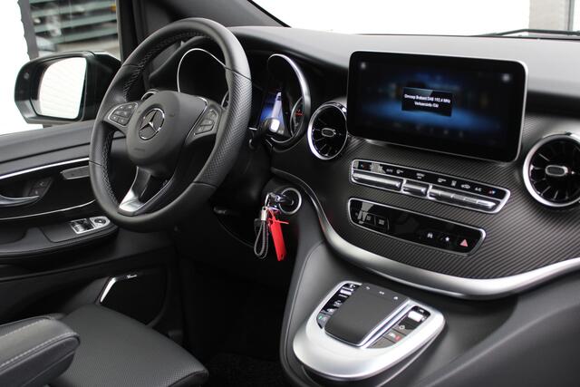 Mercedes-Benz V-KLASSE 300d / DC / AMG / Panorama / 4.000km!! / 2x Elec Schuifdeur / Burmester / 360 Camera / Vol Opties / NIEUWSTAAT