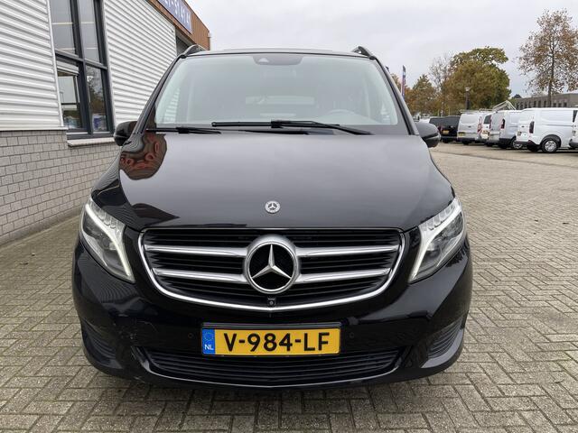 Mercedes-Benz V-KLASSE 250d 190pk automaat Lang L2H1 DC 5 persoons Avantgarde / vaste prijs rijklaar ¤ 39.950 marge / lease vanaf ¤ 652 / zwart leer / electrische schuifdeuren / zwart metallic / burmester