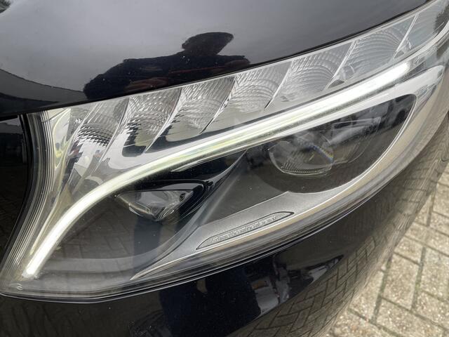 Mercedes-Benz V-KLASSE 250d 190pk automaat Lang L2H1 DC 5 persoons Avantgarde / vaste prijs rijklaar ¤ 39.950 marge / lease vanaf ¤ 652 / zwart leer / electrische schuifdeuren / zwart metallic / burmester