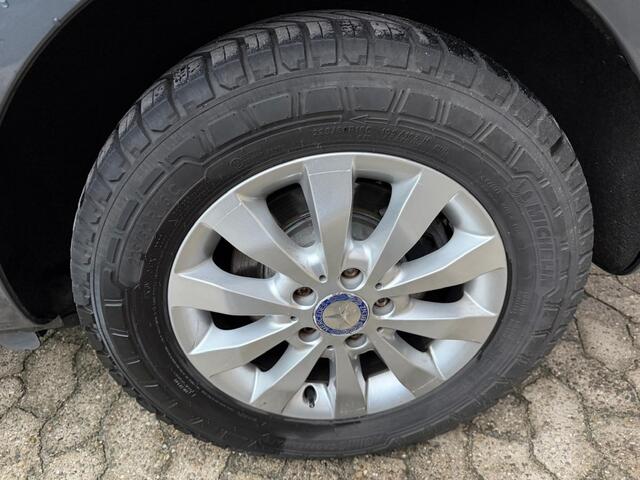 Mercedes-Benz V-KLASSE V220D LANG DC 2017 grijs kenteken