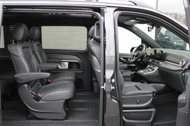 Mercedes-Benz V-KLASSE 300d / Exclusive / 4-Matic / 6-Persoons / Panorama / Elec Stoelen / 360 Cam / Burmester / Vol Opties / NIEUWSTAAT