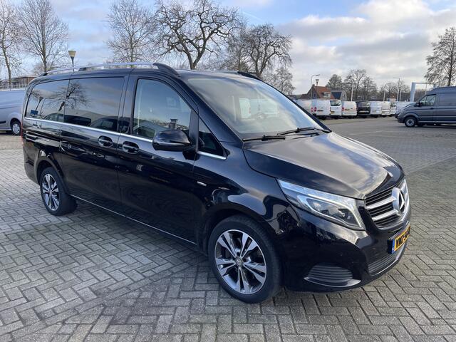 Mercedes-Benz V-KLASSE 250d 190pk automaat Lang L2H1 Avantgarde 2 persoons / enkel cabine / vaste prijs rijklaar ¤ 34.950 marge / extra stoelen los aanwezig / dubbele electrische schuifdeur / trekhaak / vol opties !