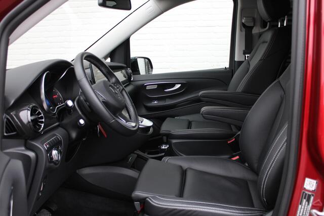 Mercedes-Benz V-KLASSE 300d / Lang / DC / 2x Schuifdeur / Apple Carplay / Camera / Leer / NIEUWSTAAT