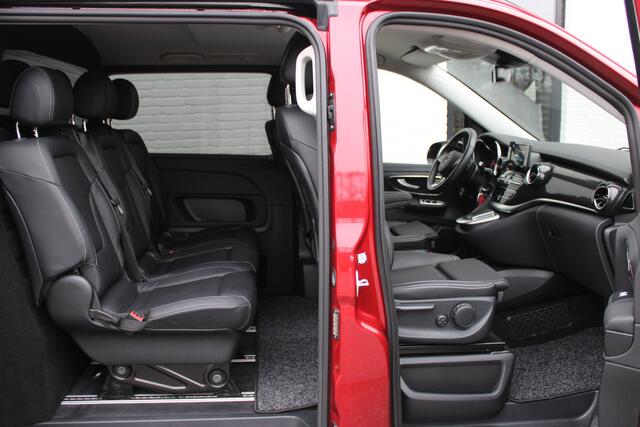 Mercedes-Benz V-KLASSE 300d / Lang / DC / 2x Schuifdeur / Apple Carplay / Camera / Leer / NIEUWSTAAT