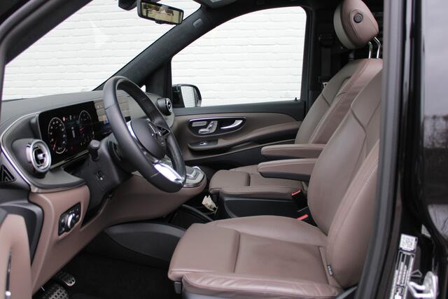 Mercedes-Benz V-KLASSE 300d / AMG / Exclusive / DC / 4-matic / Luchtvering / Pano / 360 Cam / Burmester / Vol Opties / NIEUWSTAAT.