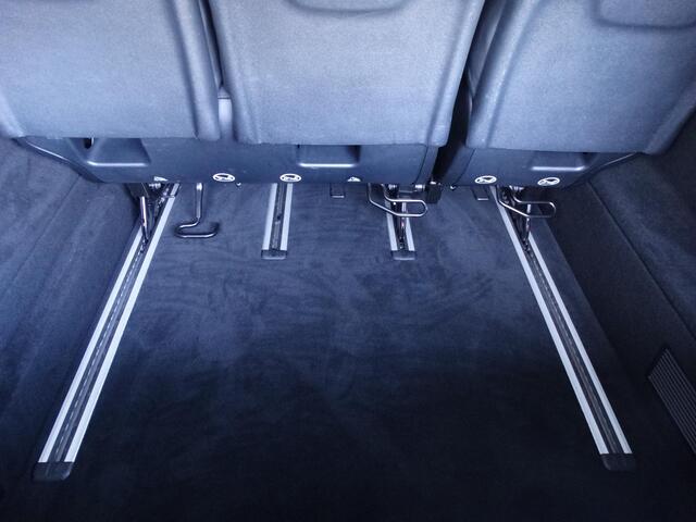 Mercedes-Benz V-KLASSE 300d Extra Lang Avantgarde Edition | 8-persoons | Elektrische zijschuifdeuren