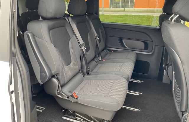 Mercedes-Benz V-KLASSE 300 L2 Benzine 7 zitter EL. Schuifdeuren Distronic LED 18 Inch Stuurverwarming Stoelverwarming