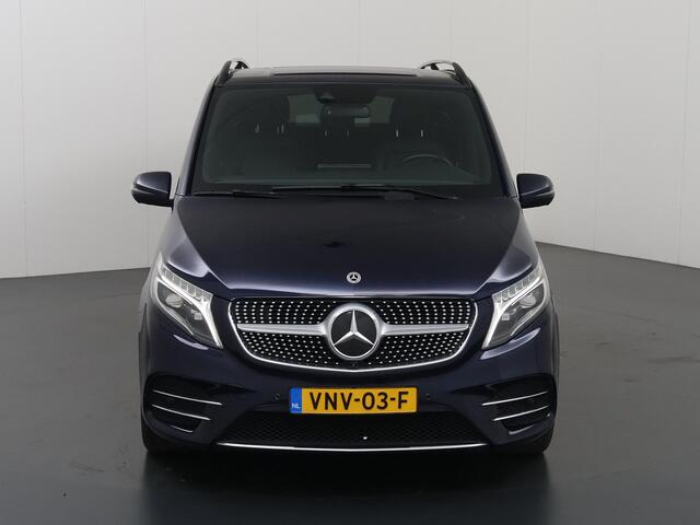 Mercedes-Benz V-KLASSE 300d | 4-MATIC | XL L3 | AMG | DUBBELE CABINE | DISTRONIC PLUS | BURMESTER SOUND | SCHUIFDEUR L+R | 360° CAMERA | AFN. TREKHAAK 2500KG. | ELK. VERSTELBARE STOELEN |