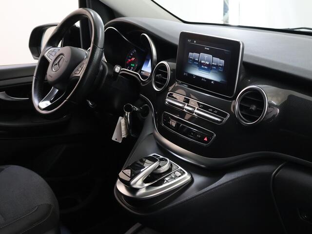 Mercedes-Benz V-KLASSE 220d | L2 Lang | DUBBELE CABINE | DUBBELE SCHUIFDEUR | CAMERA | NAVIGATIE | ILS LED | CRUISE CONTROL | AIRCO | PRIVACY GLAS | 19" LICHTMETALEN WIELEN | SPIEGEL PAKKET | LED ACHTERLICHTEN