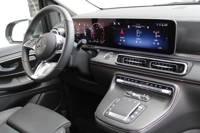 Mercedes-Benz V-KLASSE 300d / DC / 4-Matic / Panorama / Luchtvering / 1.000KM!! / 360 Cam / Vol Opties / NIEUW!!