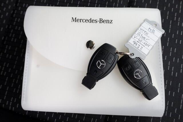 Mercedes-Benz VITO 114 CDI 136pk Compact 9G Automaat 2x Schuifdeur/LED/Camera/Navi/Inrichting 05-2022