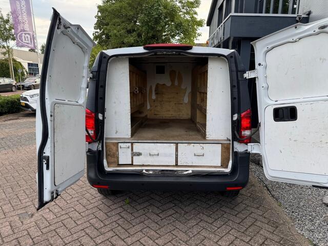 Mercedes-Benz VITO 111 CDI 3-pers, Airco, Schuifdeur, PDC, betimmering, bluetooth