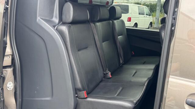 Mercedes-Benz VITO 114 CDI 100KW 136PK DC DUBBELE CABINE L2H1 EURO 6 AUTOMAAT/ AIRCO/ NAVIGATIE/ CAMERA