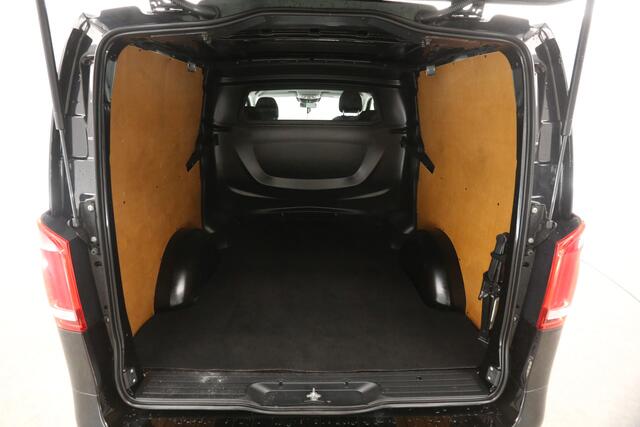 Mercedes-Benz VITO 116 CDI Lang | Dubbele Cabine | 5 Persoons | 164PK Automaat Airco Camera Cruise LED Navi PDC 17"LMV