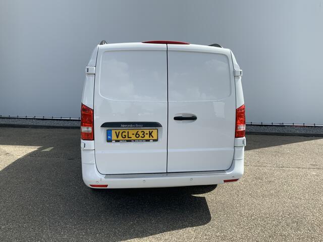 Mercedes-Benz VITO 110 CDI L2 Airco Cruise Navi Scherm Dakrail Euro 6