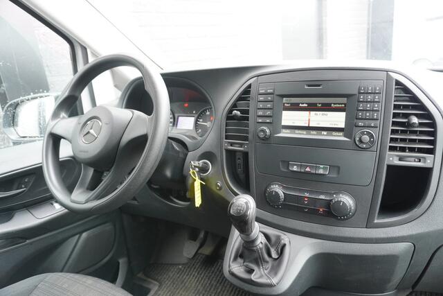 Mercedes-Benz VITO 114 CDI Extra Lang Dubbel Cabine EURO 6 - Airco - Cruise - Trekhaak - 5 zits - ¤18.950,- Excl.